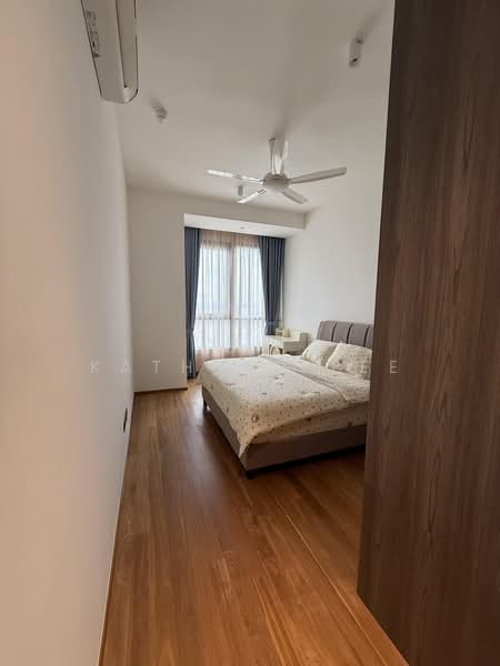 Service Residence for Sale at Marriott Residence @ Gurney - Kathryn Lee - Bedroom - PropertyGuru.com.my