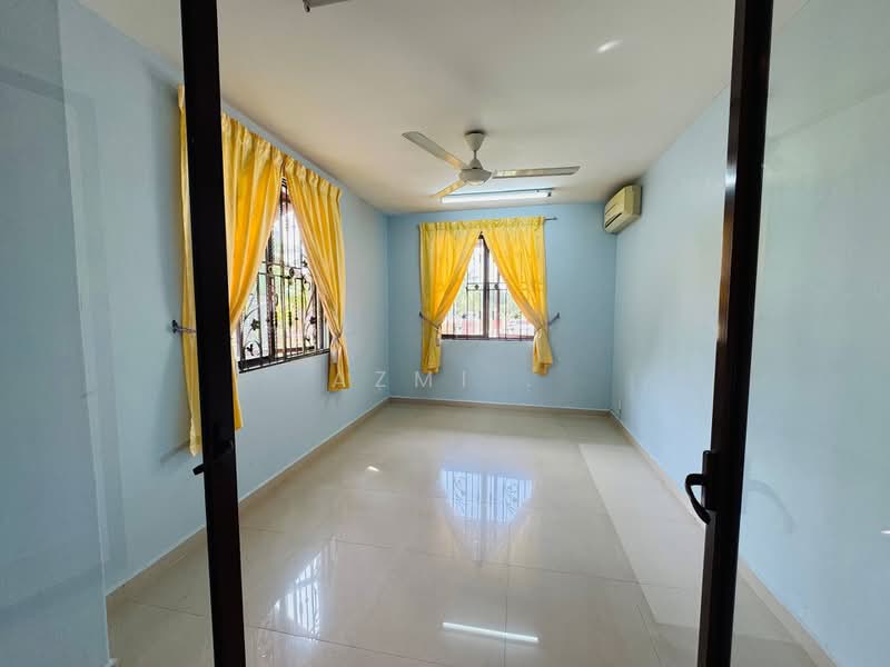 2-storey Terraced House for Sale in Bukit Jelutong (Shah Alam) - Azmi . - Interior - PropertyGuru.com.my