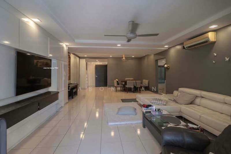 Kondominium untuk Dijual di 1 Bukit Utama - Jason Tan - Living Room - PropertyGuru.com.my