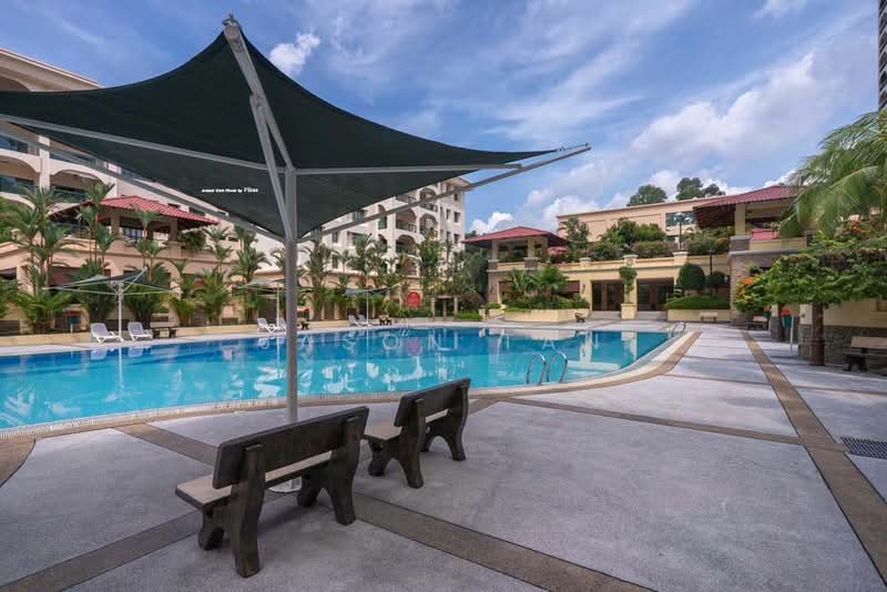 Kondominium untuk Dijual di 1 Bukit Utama - Jason Tan - Pool - PropertyGuru.com.my