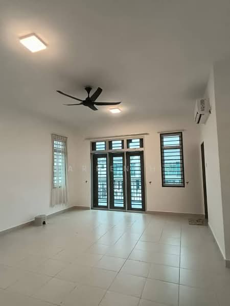 Rumah Kluster untuk Disewa di Pontian (Johor) - Darren Ho - Living Room - PropertyGuru.com.my