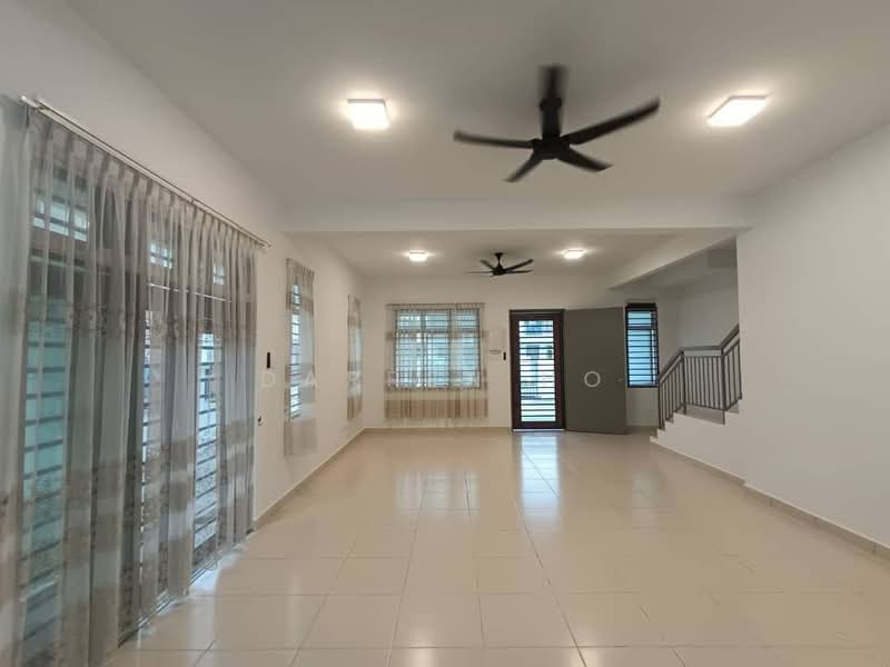 Rumah Kluster untuk Disewa di Pontian (Johor) - Darren Ho - Living Room - PropertyGuru.com.my