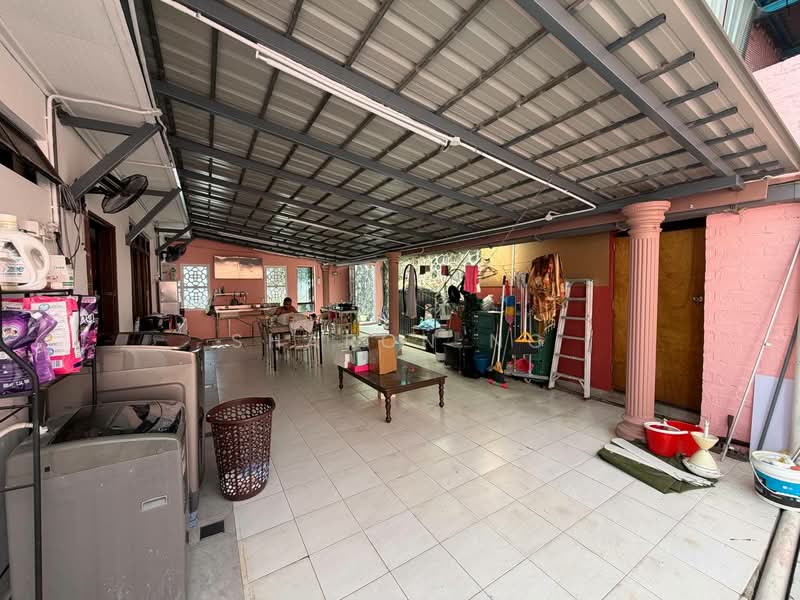 Rumah Banglo untuk Dijual di Kempas (Johor Bahru) - Sharon Ng - Exterior - PropertyGuru.com.my