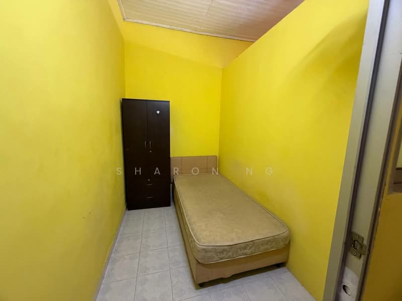 Rumah Banglo untuk Dijual di Kempas (Johor Bahru) - Sharon Ng - Bedroom - PropertyGuru.com.my