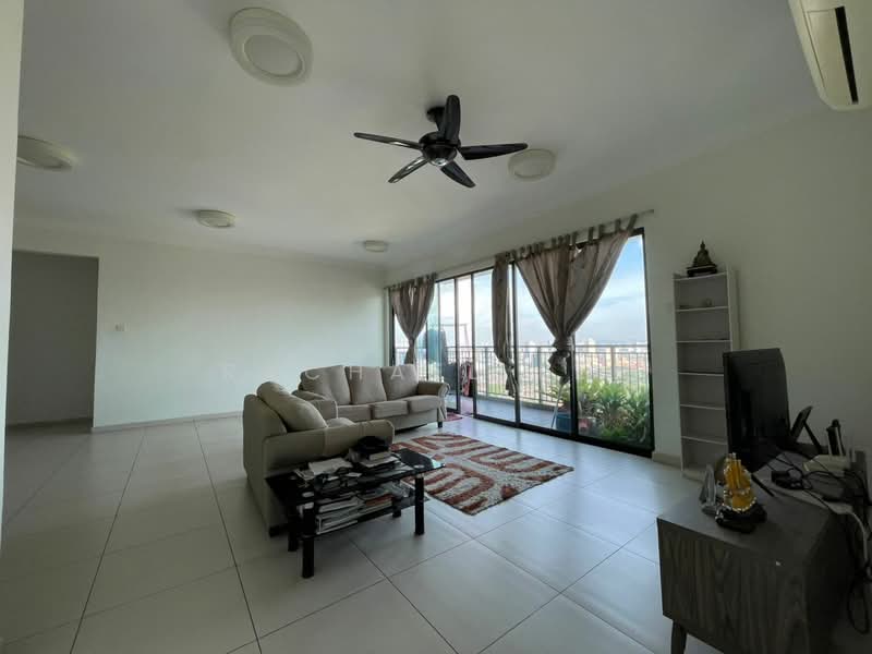 Kondominium untuk Dijual di Zefer Hill Residence - Rachael Lee - Living Room - PropertyGuru.com.my