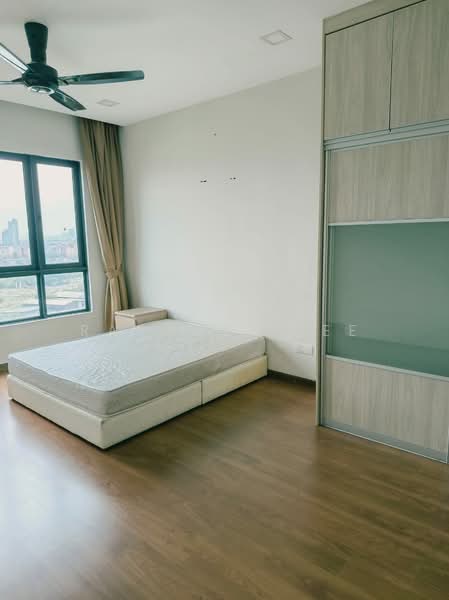 Kondominium untuk Dijual di Zefer Hill Residence - Rachael Lee - Bedroom - PropertyGuru.com.my