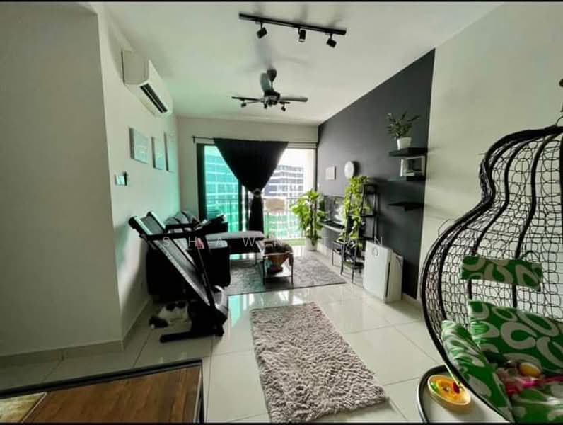 Servis Apartment untuk Dijual di KL Traders Square - Shawn Tan - Living Room - PropertyGuru.com.my