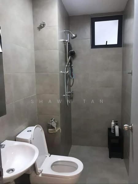 Servis Apartment untuk Dijual di KL Traders Square - Shawn Tan - Bathroom - PropertyGuru.com.my