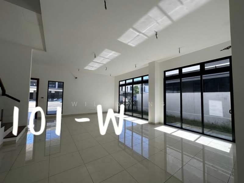 Semi-Detached House for Sale in Setia Alam (Selangor) - Wilson Ng - Living Room - PropertyGuru.com.my
