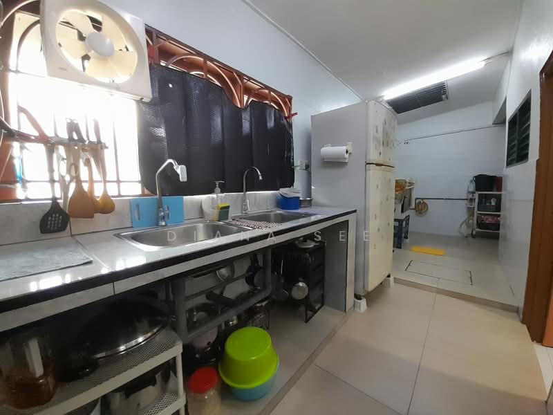 Rumah Teres 2 Tingkat untuk Dijual di Klang (Selangor) - Diana See - Kitchen - PropertyGuru.com.my