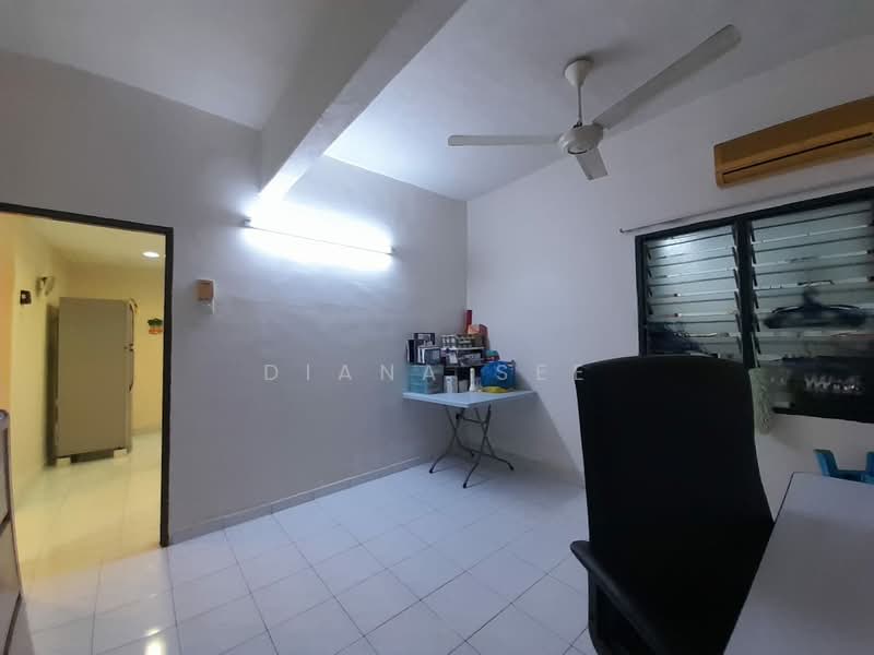 Rumah Teres 2 Tingkat untuk Dijual di Klang (Selangor) - Diana See - Interior - PropertyGuru.com.my