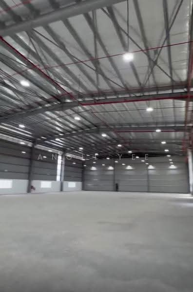 Gudang untuk Disewa di Kampung Sungai Buloh (Sungai Buloh) - Angel Yee - PropertyGuru.com.my