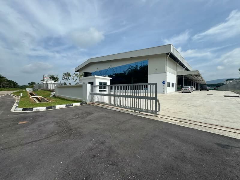 Detached Factory for Sale in Kota Tinggi (Johor) - Sky Tan - Exterior - PropertyGuru.com.my