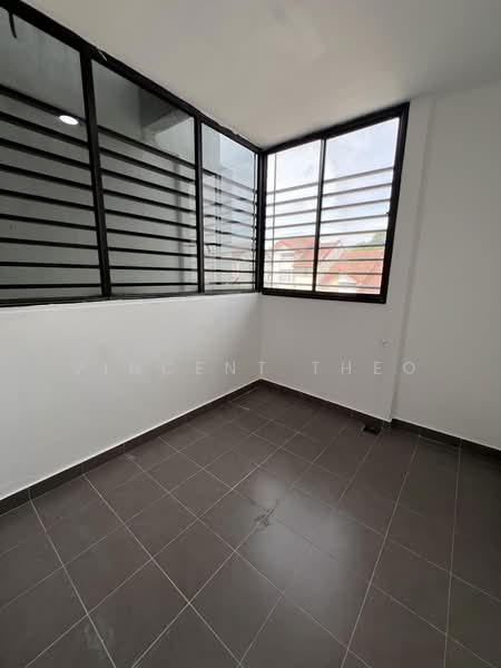 Rumah Bandar untuk Dijual di TAMAN PUCHONG UTAMA (Puchong) - Vincent Theo - PropertyGuru.com.my