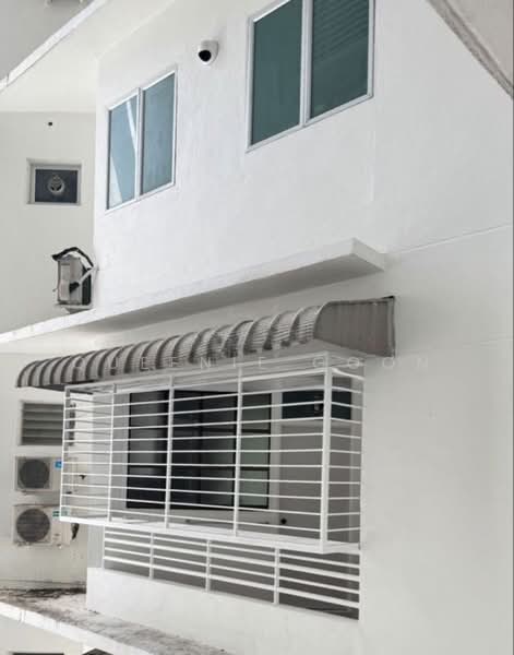 Kondominium untuk Dijual di Regency Heights Condo - Queenie Goon - Exterior - PropertyGuru.com.my