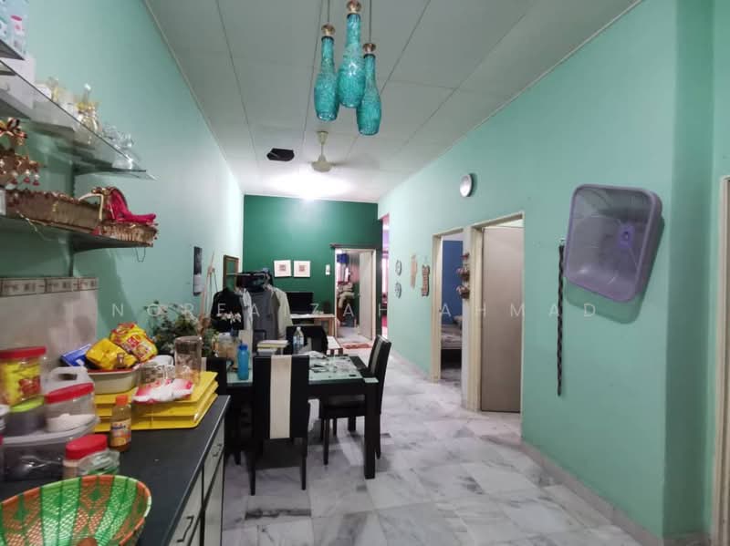 1-storey Terraced House for Sale in Taman Harapan (Kapar) - Norfaizah Ahmad - Interior - PropertyGuru.com.my