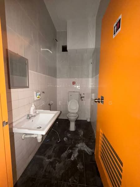 Kedai untuk Disewa di SS15 (Subang Jaya) - Darren Teng - Bathroom - PropertyGuru.com.my