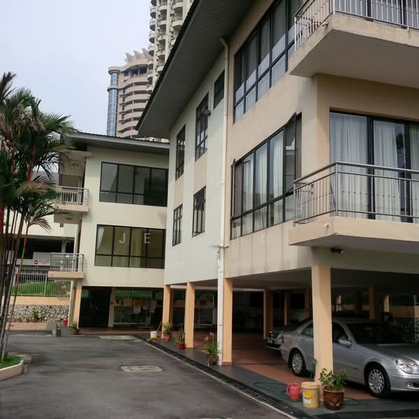 Townhouse for Sale in Taman Seputeh (Seputeh) - Jeff Lai - Exterior - PropertyGuru.com.my