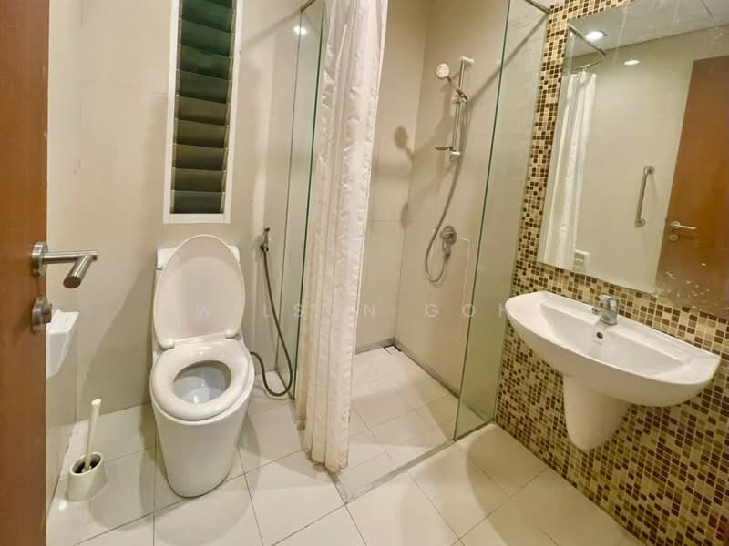 Kondominium untuk Disewa di Central Park condominium - Wilson Goh - Bathroom - PropertyGuru.com.my