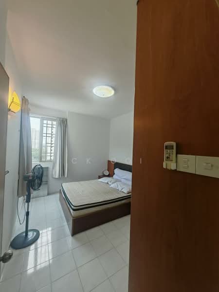 Kondominium untuk Disewa di Jay Series (Greenlane Heights Block J) - CK Ooi - Bedroom - PropertyGuru.com.my