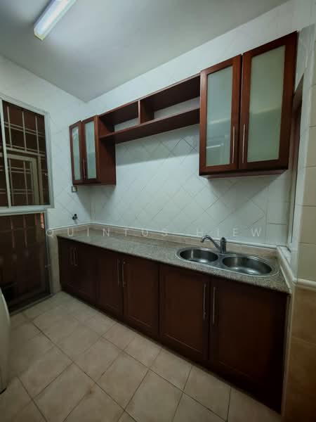 Condominium for Sale at La Grande Kiara - Quintus Hiew - Kitchen - PropertyGuru.com.my