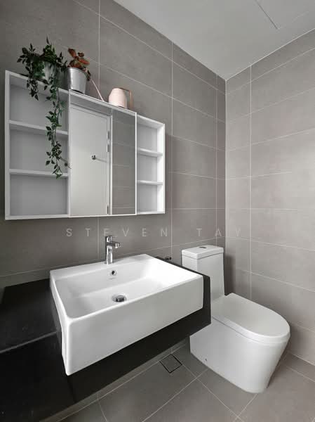Kondominium untuk Dijual di Aman Heights Condominium - Steven Tay - Bathroom - PropertyGuru.com.my