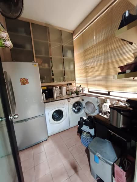 Rumah Bandar untuk Dijual di Bandar Sri Damansara (Selangor) - Elaine Chin - Kitchen - PropertyGuru.com.my