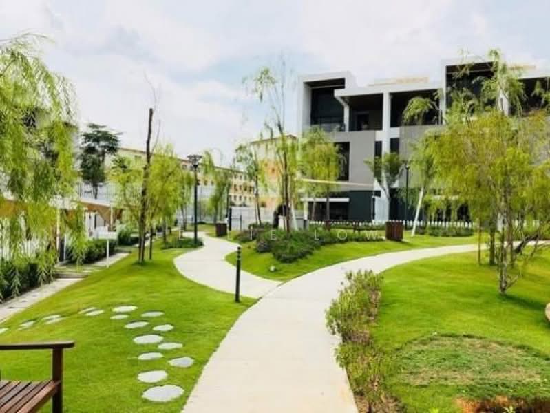 Rumah Teres 3.5 Tingkat untuk Dijual di Rawang (Selangor) - Leslie Low - Exterior - PropertyGuru.com.my