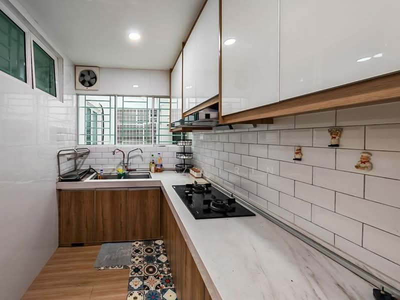 Kondominium untuk Dijual di Tiara Duta - M.J Zairin - Kitchen - PropertyGuru.com.my