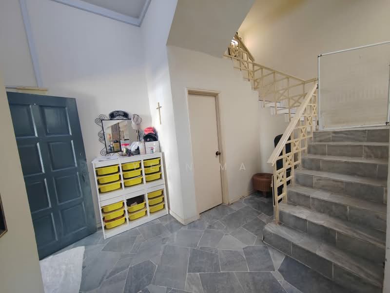 Terraced House for Sale in Rawang (Selangor) - Yean Ma - Entrance - PropertyGuru.com.my