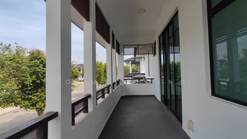 Rumah Teres 2 Tingkat untuk Dijual di Eco Majestic (Semenyih) - TOMMY CHIENG - Balcony - PropertyGuru.com.my