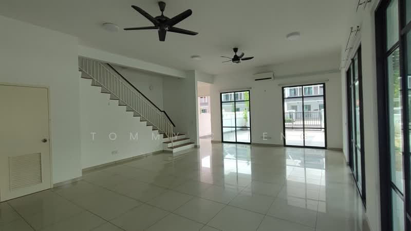 Rumah Teres 2 Tingkat untuk Dijual di Eco Majestic (Semenyih) - TOMMY CHIENG - Living Room - PropertyGuru.com.my