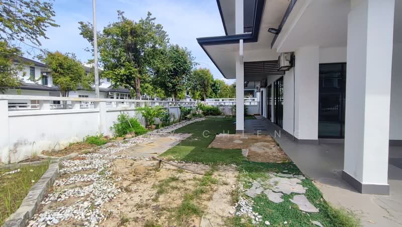 Rumah Teres 2 Tingkat untuk Dijual di Eco Majestic (Semenyih) - TOMMY CHIENG - Exterior - PropertyGuru.com.my