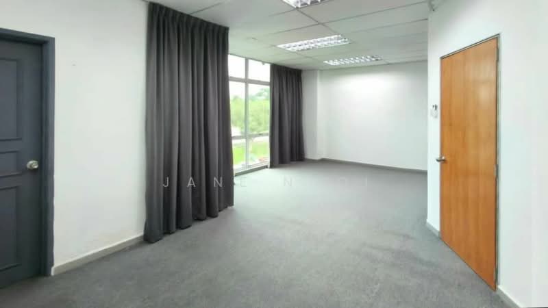 Shop for Rent in Taman Molek (Johor Bahru) - Jane Ngoi - Interior - PropertyGuru.com.my