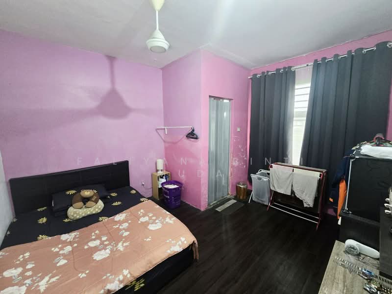 Apartment for Sale at Pangsapuri Anggerik - Faliyana binti Muda - PropertyGuru.com.my
