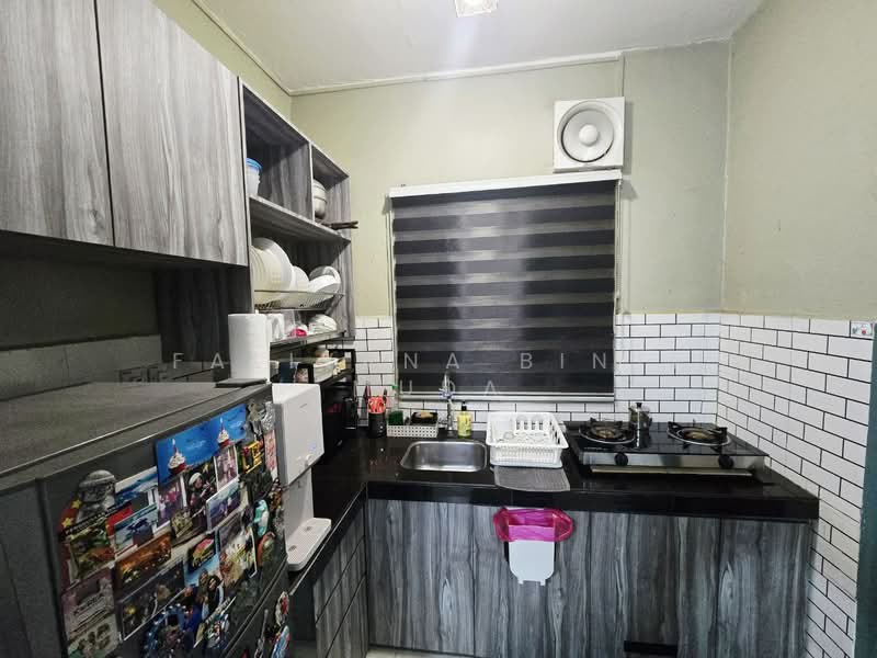 Apartment for Sale at Pangsapuri Anggerik - Faliyana binti Muda - PropertyGuru.com.my