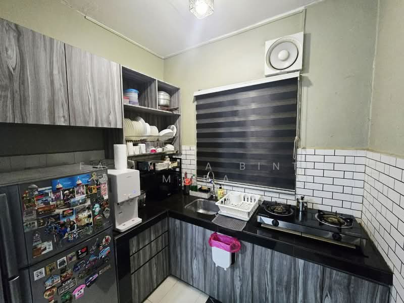 Apartment for Sale at Pangsapuri Anggerik - Faliyana binti Muda - PropertyGuru.com.my