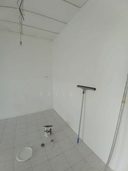 Rumah Teres 1 Tingkat untuk Dijual di Taman Klebang Restu (Chemor) - Fatin . - Interior - PropertyGuru.com.my