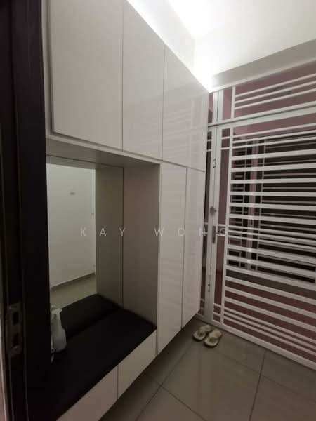 Kondominium untuk Dijual di The Promenade - Kay Wong - Entrance - PropertyGuru.com.my