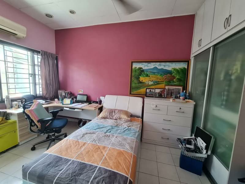 2-storey Terraced House for Sale in Bandar Bukit Puchong 2 (Puchong) - Ben Woo - Bedroom - PropertyGuru.com.my