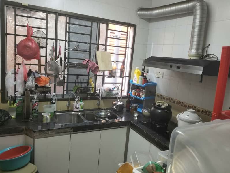 2-storey Terraced House for Sale in Bandar Bukit Puchong 2 (Puchong) - Ben Woo - Kitchen - PropertyGuru.com.my