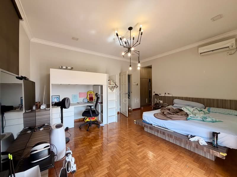 Rumah Teres 2 Tingkat untuk Dijual di Taman Molek (Johor Bahru) - Joey Chin - PropertyGuru.com.my