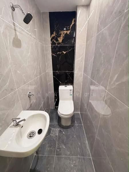 2-storey Terraced House for Sale in Johor Bahru (Johor) - Joanne Yong - Bathroom - PropertyGuru.com.my