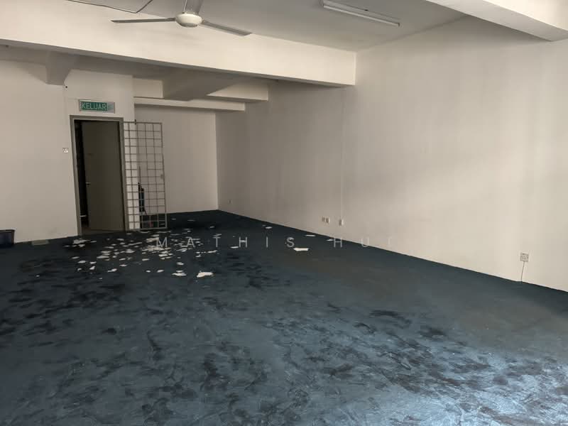 Office for Sale in Desa Aman Puri (Kepong) - Mathis Hue - Interior - PropertyGuru.com.my