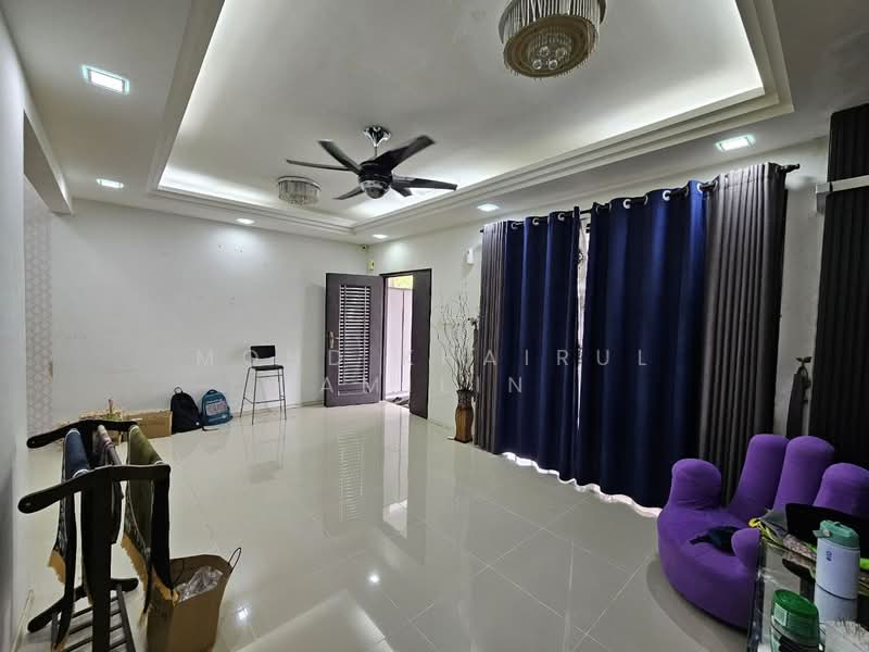 2-storey Terraced House for Sale in Sungai Long (Bandar Sungai Long) - Mohd Khairul Amilin - Living Room - PropertyGuru.com.my