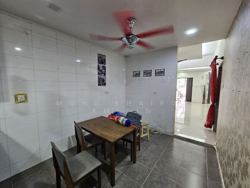 2-storey Terraced House for Sale in Sungai Long (Bandar Sungai Long) - Mohd Khairul Amilin - Interior - PropertyGuru.com.my