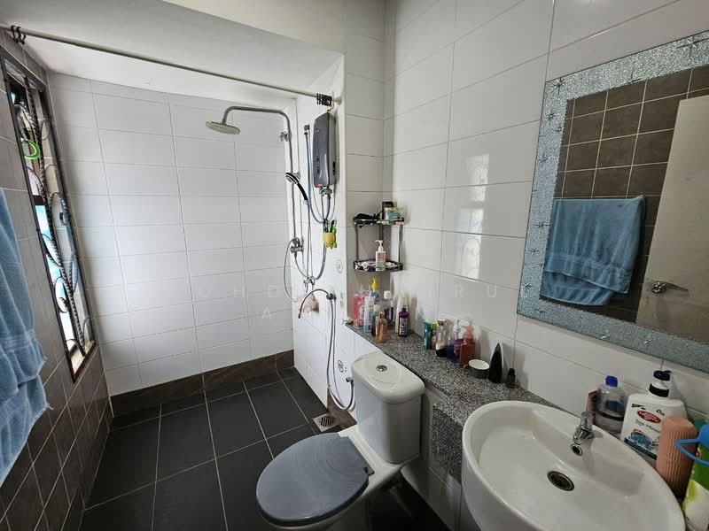 2-storey Terraced House for Sale in Sungai Long (Bandar Sungai Long) - Mohd Khairul Amilin - PropertyGuru.com.my