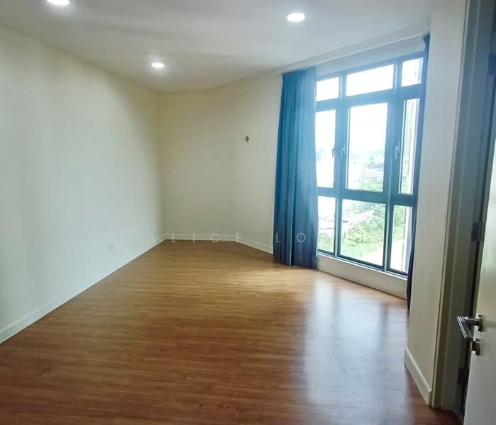 Condominium for Sale at Vivo Residential Suites - Alice Low - Interior - PropertyGuru.com.my