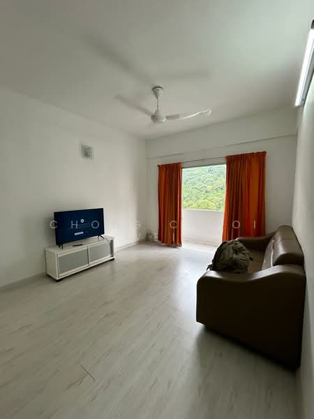 Apartment for Sale at Gambier Heights - Chong Chooi Wei - Living Room - PropertyGuru.com.my