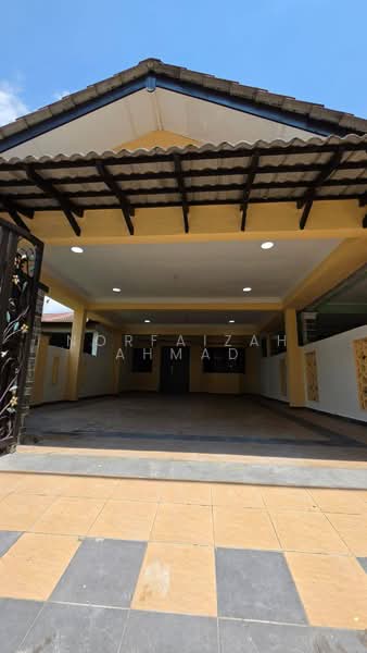 Rumah Teres untuk Dijual di Taman Nilai Perdana (Nilai) - Norfaizah Ahmad - Exterior - PropertyGuru.com.my